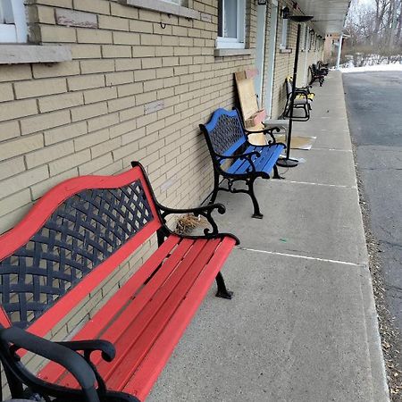 Motel Sainte Catherine Экстерьер фото