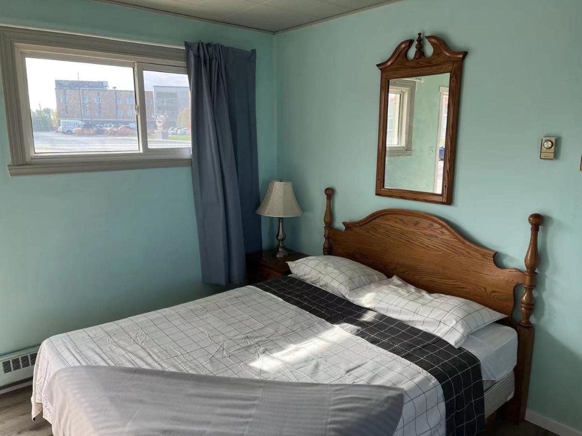 Motel Sainte Catherine Экстерьер фото