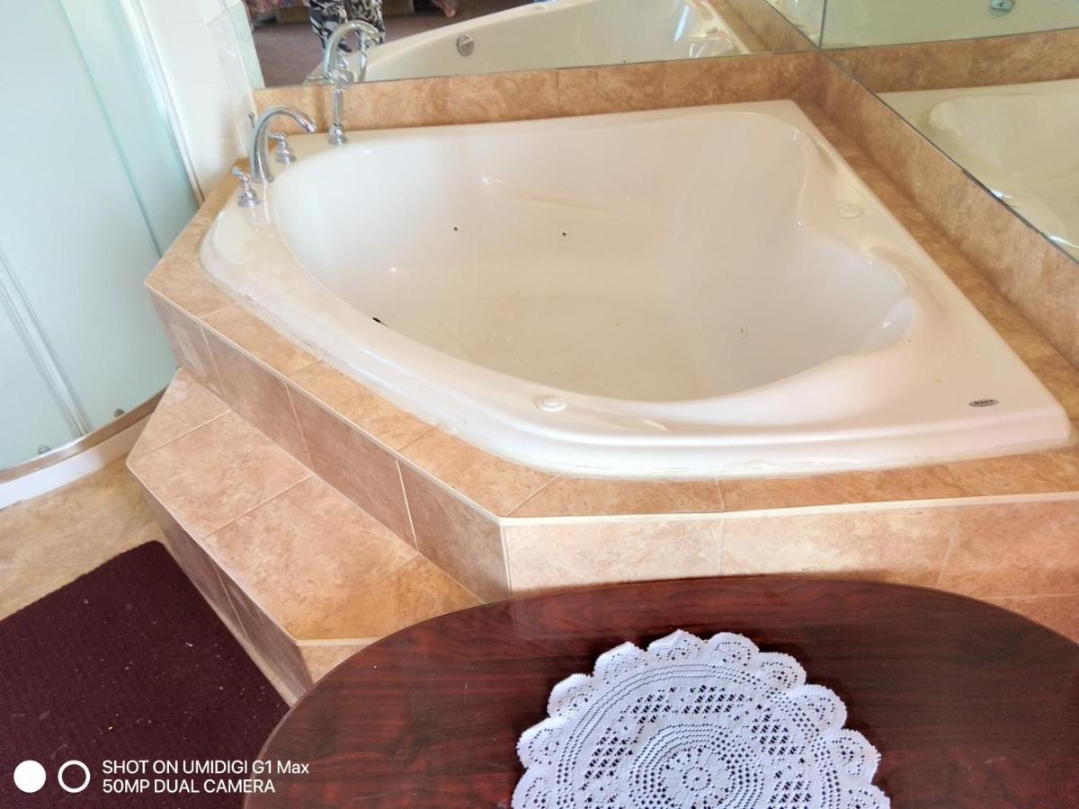 Motel Sainte Catherine Экстерьер фото