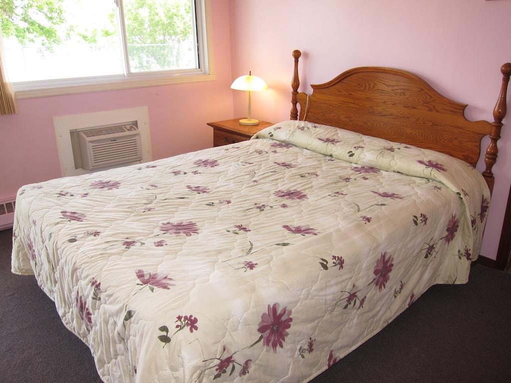Motel Sainte Catherine Экстерьер фото